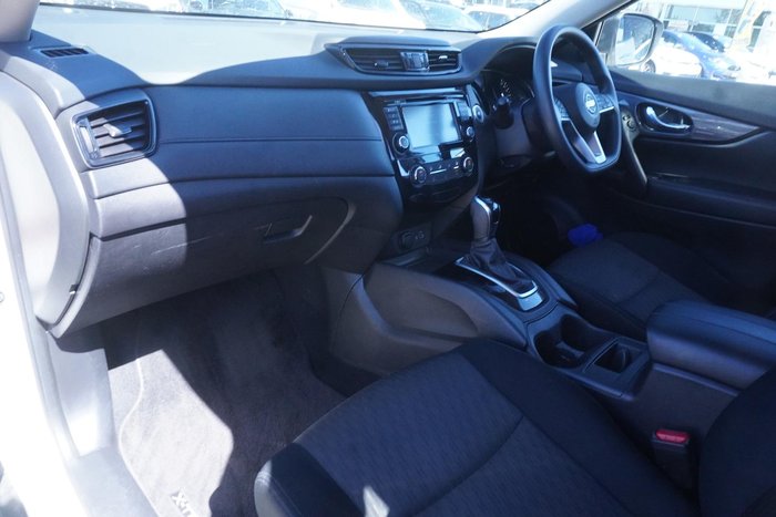 2021 Nissan X-TRAIL ST