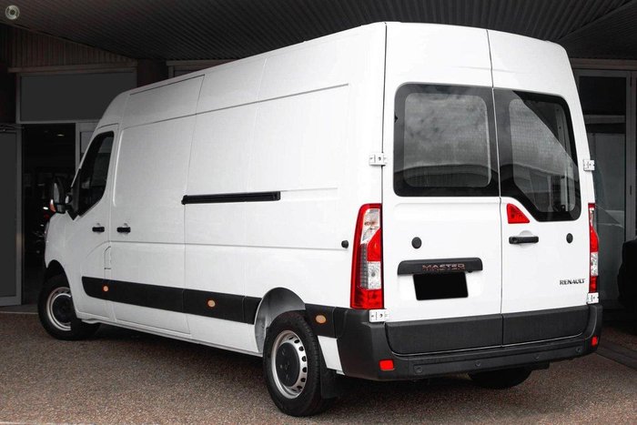 2024 Renault Master Pro 110kW