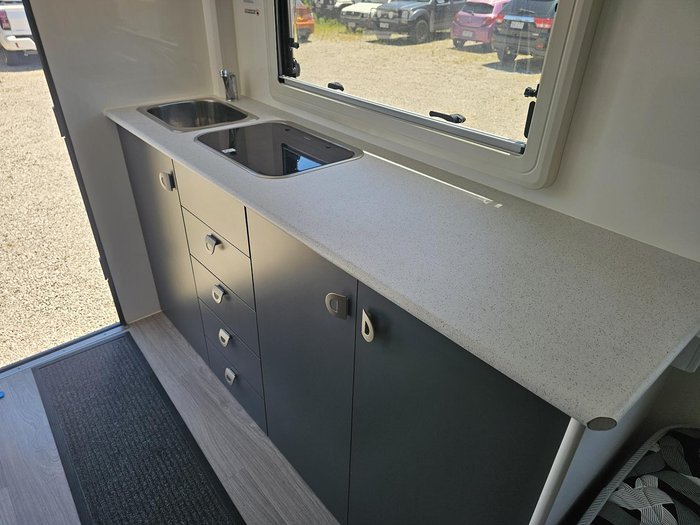 2024 Crusader Chamelon Liberty Sv My23