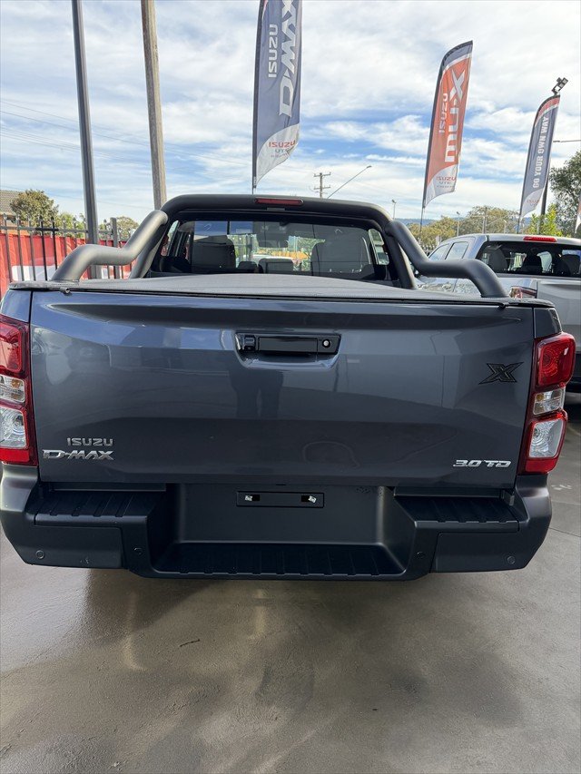 2025 Isuzu D-MAX X-RIDER