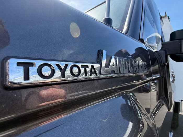 2012 Toyota Landcruiser GXL