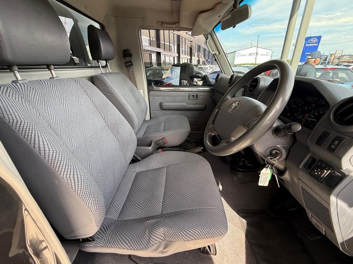 2012 Toyota Landcruiser GXL