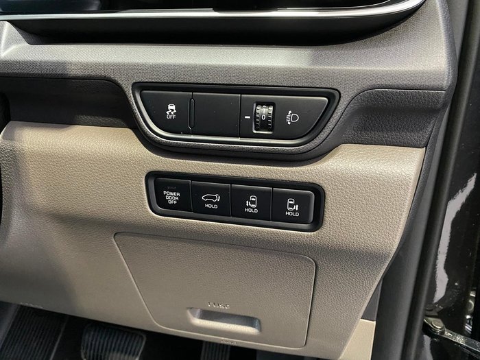 2025 Kia Carnival GT-Line Lite