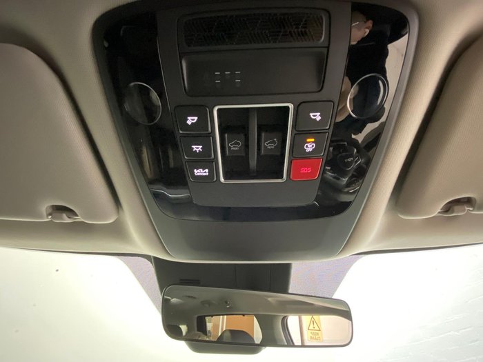 2025 Kia Carnival GT-Line Lite