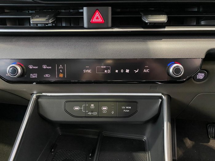 2025 Kia Carnival GT-Line Lite