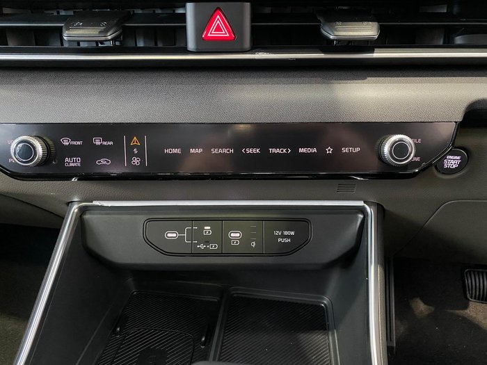 2025 Kia Carnival GT-Line Lite