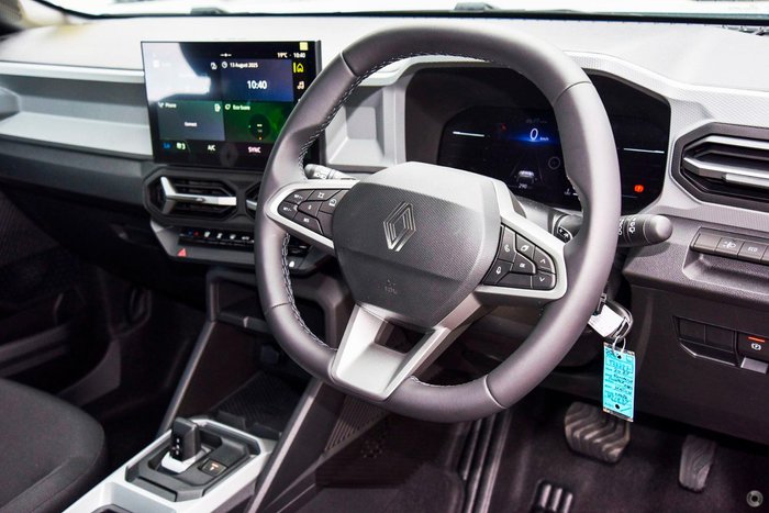 2025 Renault Duster Evolution