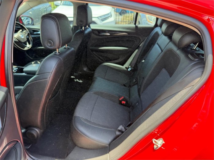 2018 HOLDEN COMMODORE RS