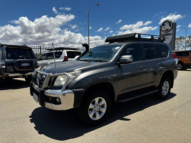 2012 Toyota Prado PRADO 3.0L T/D 5 DOOR WGN A/T GXL 4C20300 002 Graphite
