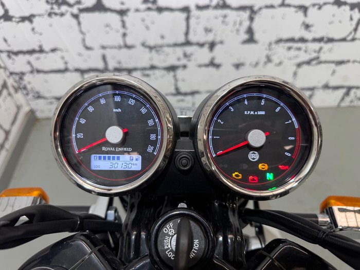 2023 Royal Enfield Interceptor 650 Classic 650 Twin