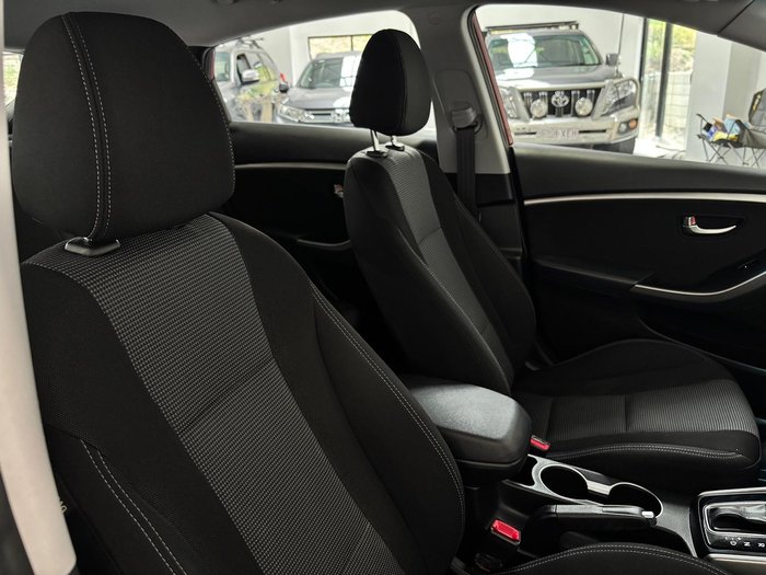 2017 Hyundai i30 Active GD4 Series II MY17 Fiery Red