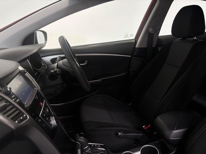 2017 Hyundai i30 Active GD4 Series II MY17 Fiery Red