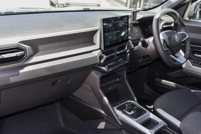 2025 Renault Duster Techno