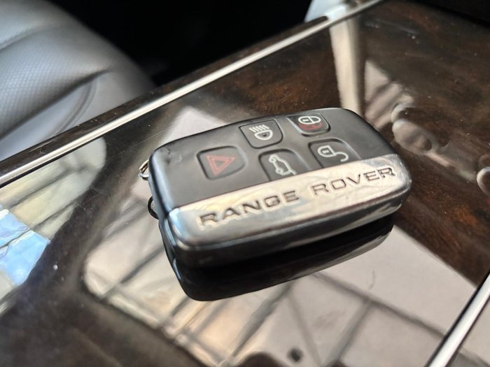 2014 Land Rover Range Rover TDV6 Vogue L405 MY14.5 4X4 Dual Range Santorini Black