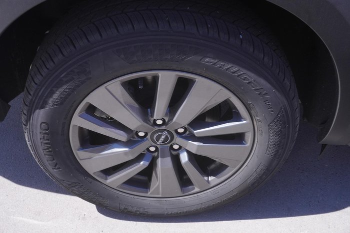 2024 Nissan Pathfinder ST-L