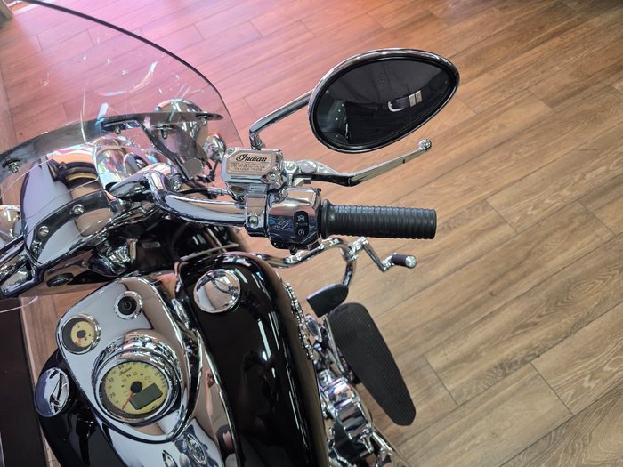 2019 INDIAN CHIEF VINTAGE SILVER-TH BLACK Black
