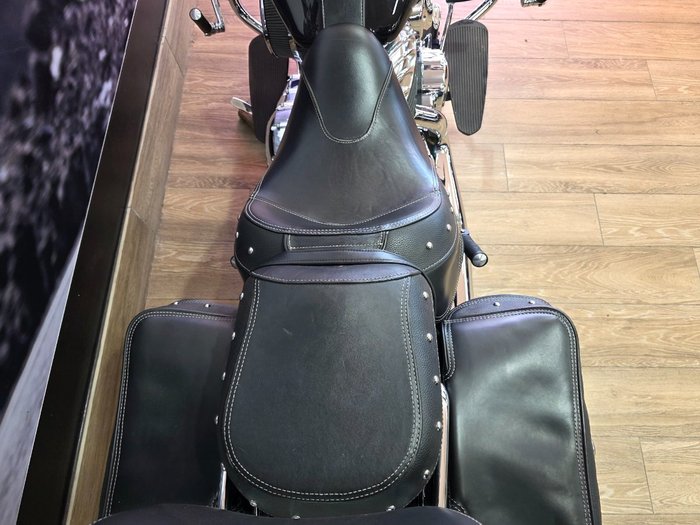 2019 INDIAN CHIEF VINTAGE SILVER-TH BLACK Black