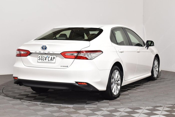 2019 Toyota Camry Ascent