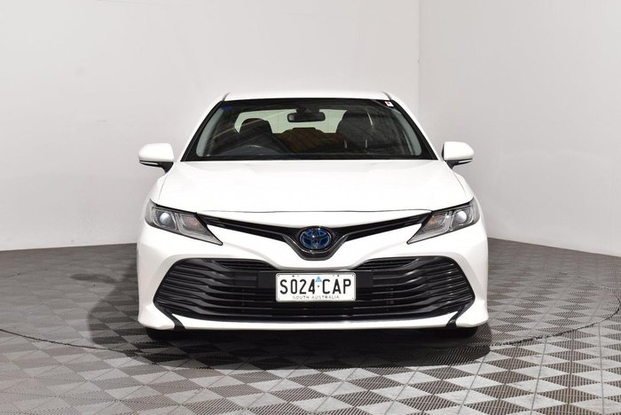 2019 Toyota Camry Ascent