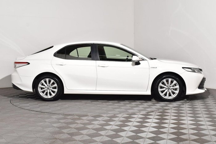 2019 Toyota Camry Ascent