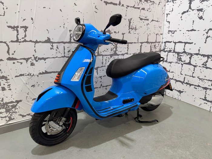 2025 Vespa GTS 300 Super Sport GTS Blue
