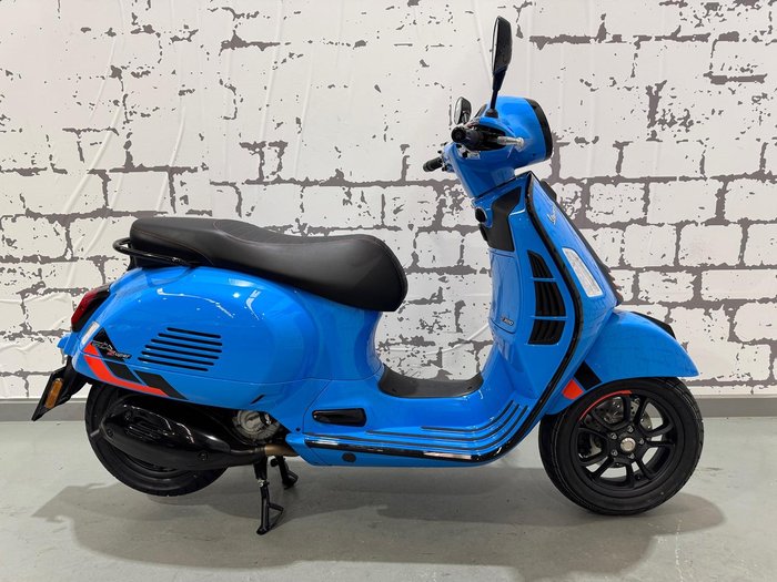 2025 Vespa GTS 300 Super Sport GTS Blue