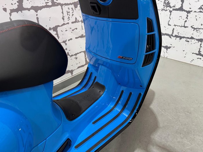 2025 Vespa GTS 300 Super Sport GTS Blue