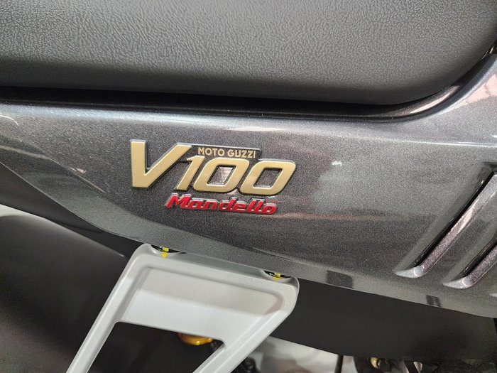 2024 Moto Guzzi V100 Mandello S V100 Grey
