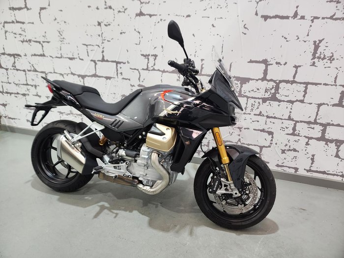 2024 Moto Guzzi V100 Mandello S V100 Grey