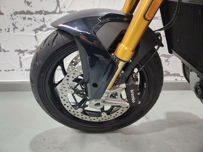 2024 Moto Guzzi V100 Mandello S V100 Grey