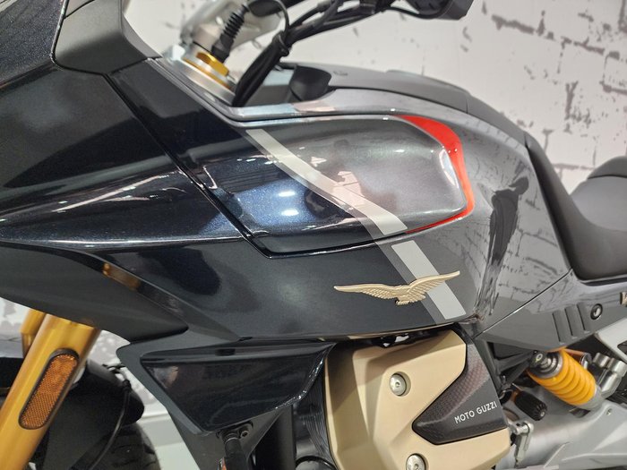 2024 Moto Guzzi V100 Mandello S V100 Grey