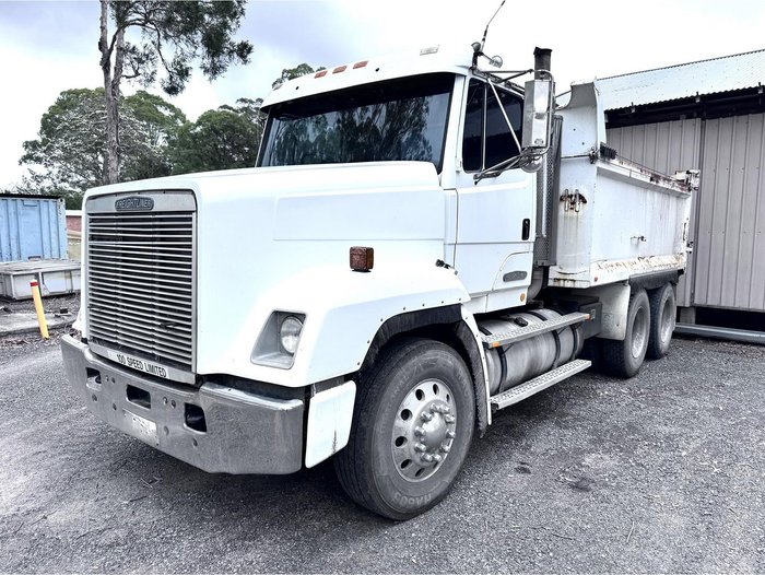 1995 Freightliner Fl 112