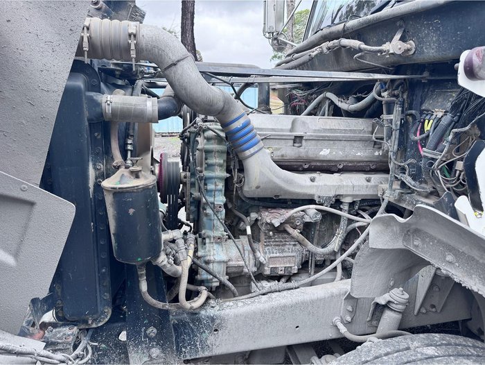 1995 Freightliner Fl 112