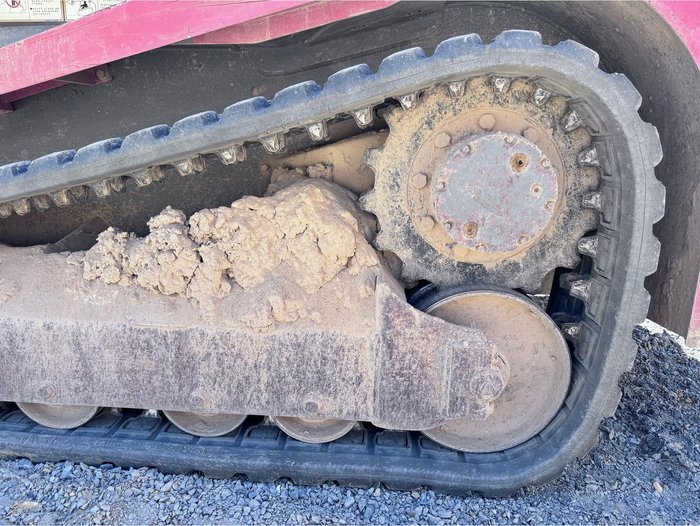 Takeuchi Skid Steer Tl230