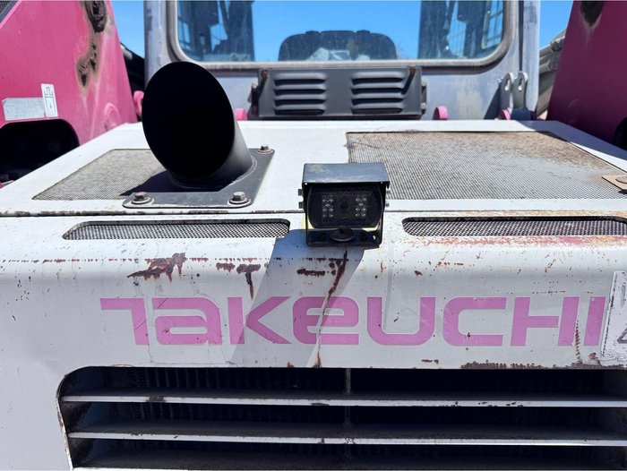 Takeuchi Skid Steer Tl230