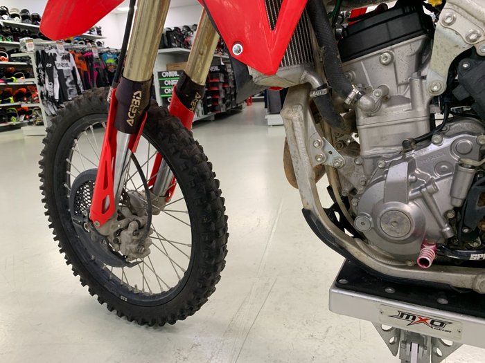 2023 Honda CRF250R Red