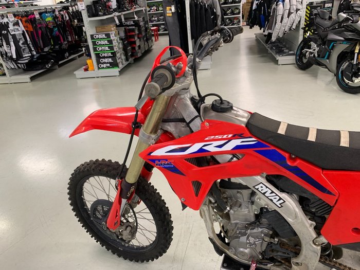 2023 Honda CRF250R Red