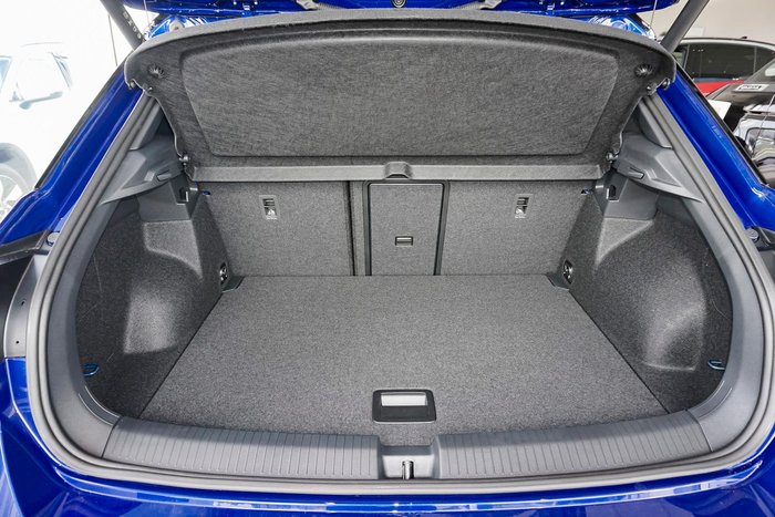 2025 Volkswagen T-Roc 140TSI R-Line