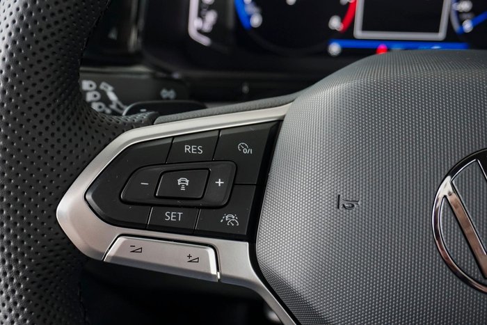 2025 Volkswagen T-Roc 140TSI R-Line