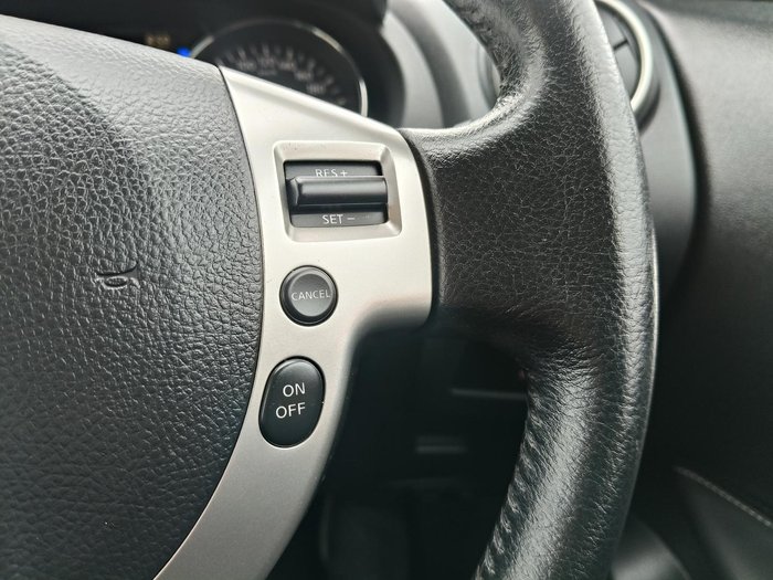 2012 Nissan Dualis Ti-L