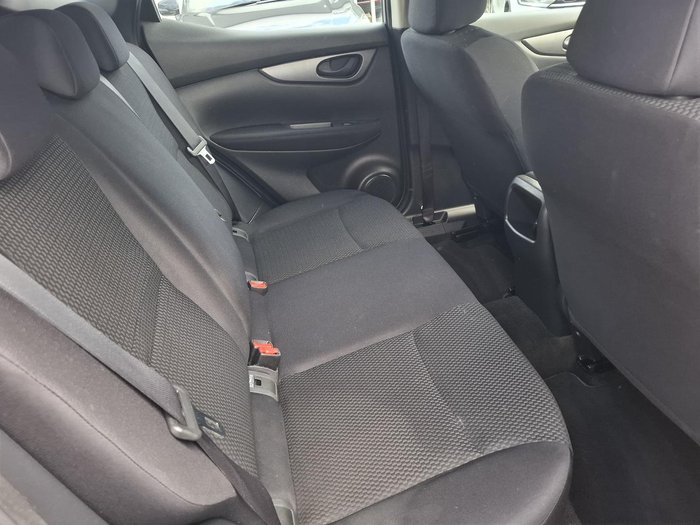 2016 Nissan QASHQAI ST