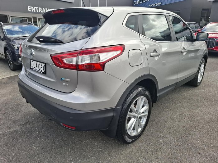 2016 Nissan QASHQAI ST