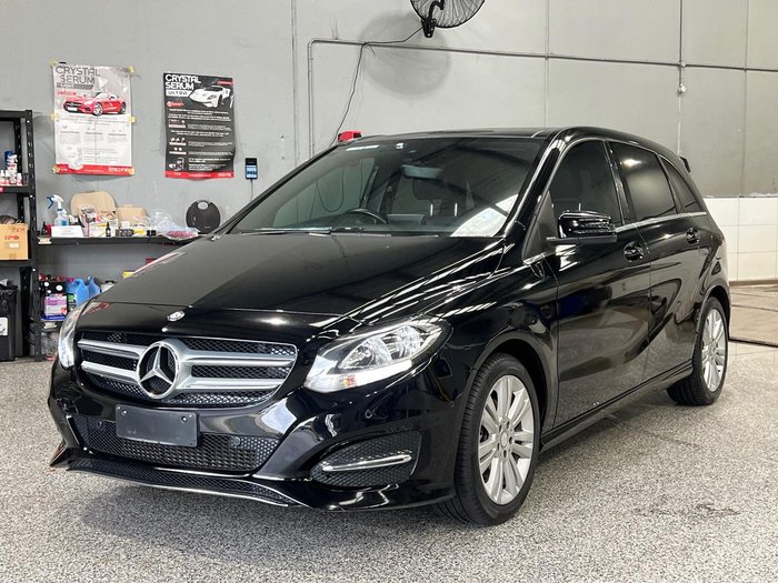 2015 Mercedes-Benz B-Class B180