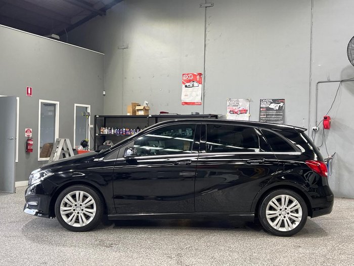 2015 Mercedes-Benz B-Class B180