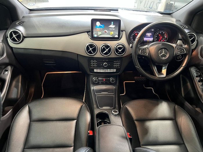 2015 Mercedes-Benz B-Class B180 W246 Cosmos Black