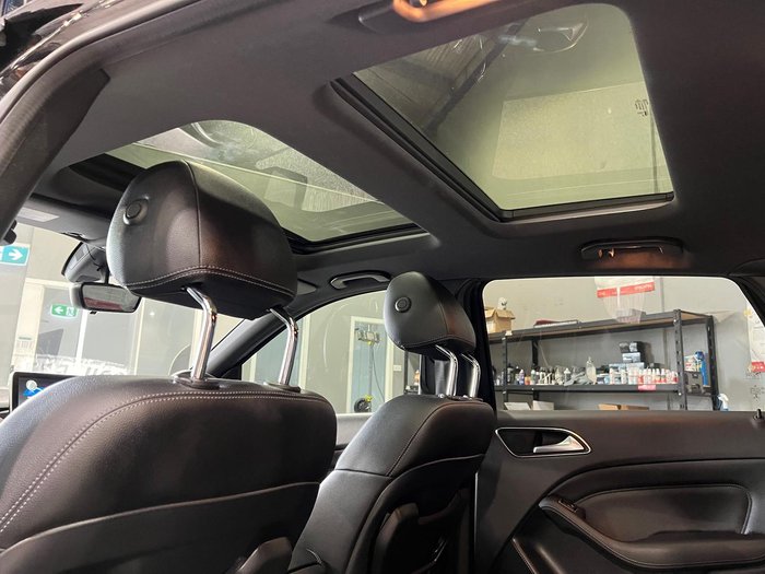 2015 Mercedes-Benz B-Class B180 W246 Cosmos Black