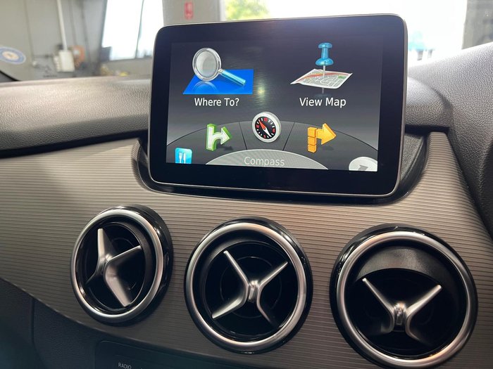 2015 Mercedes-Benz B-Class B180 W246 Cosmos Black