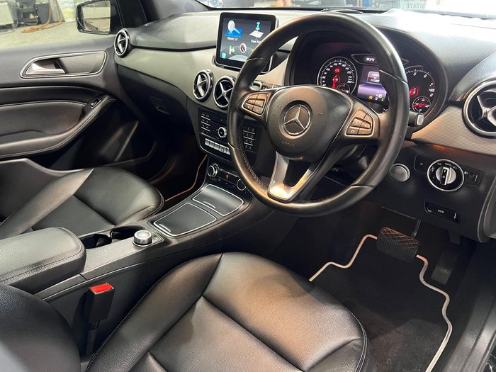 2015 Mercedes-Benz B-Class B180 W246 Cosmos Black