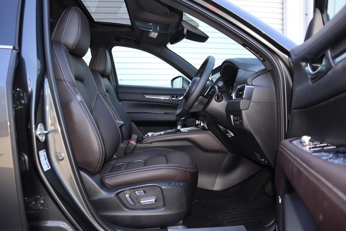 2025 Mazda CX-5 G25 Akera