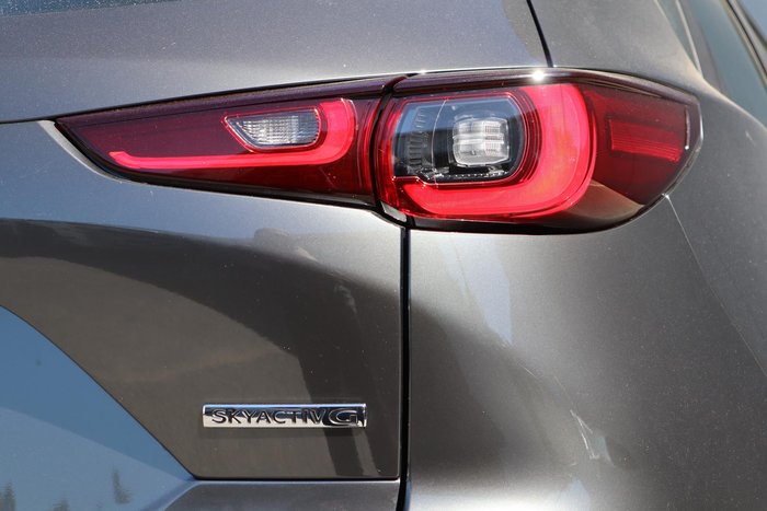 2025 Mazda CX-5 G25 Akera
